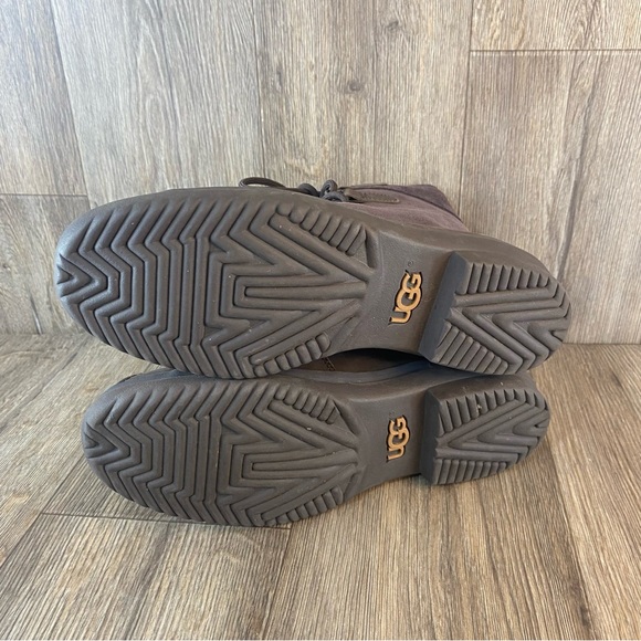 Ugg Azaria W 8 Brown Lace Up Duck Suede Leather Waterproof Cushioned Foot Bed - Picture 6 of 9